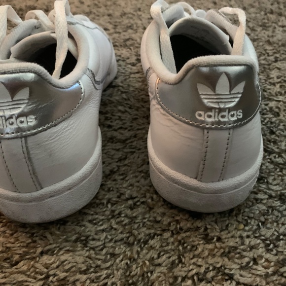 Addias shoes - Picture 4 of 5